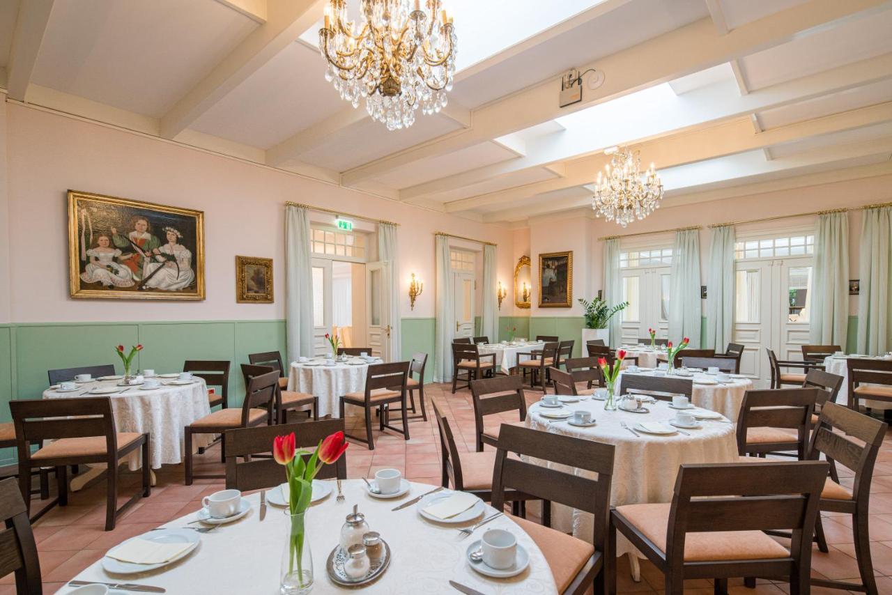 Niebueller Hof Hotel Kültér fotó